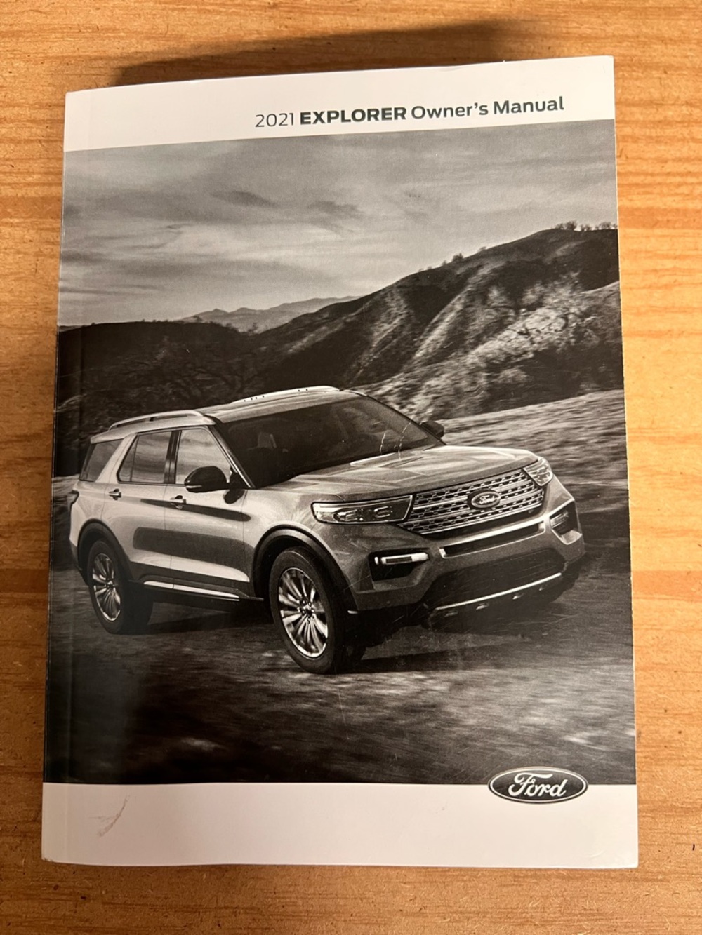 Ford Explorer 2021 Owner's Manual & Quick Reference Guide